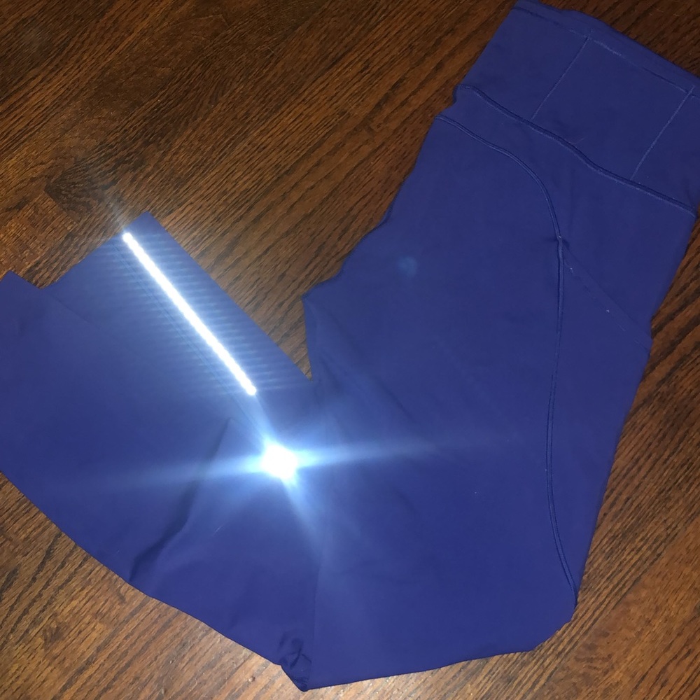 Fast and free lululemon legging